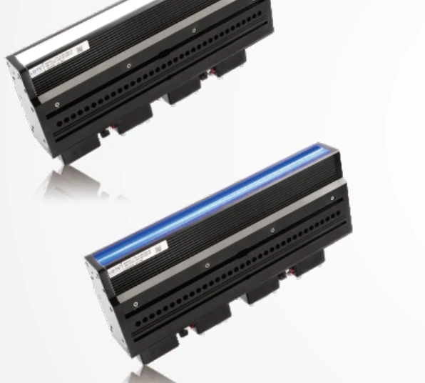 Ultra bright line scan light, fan cooled (3LINH)