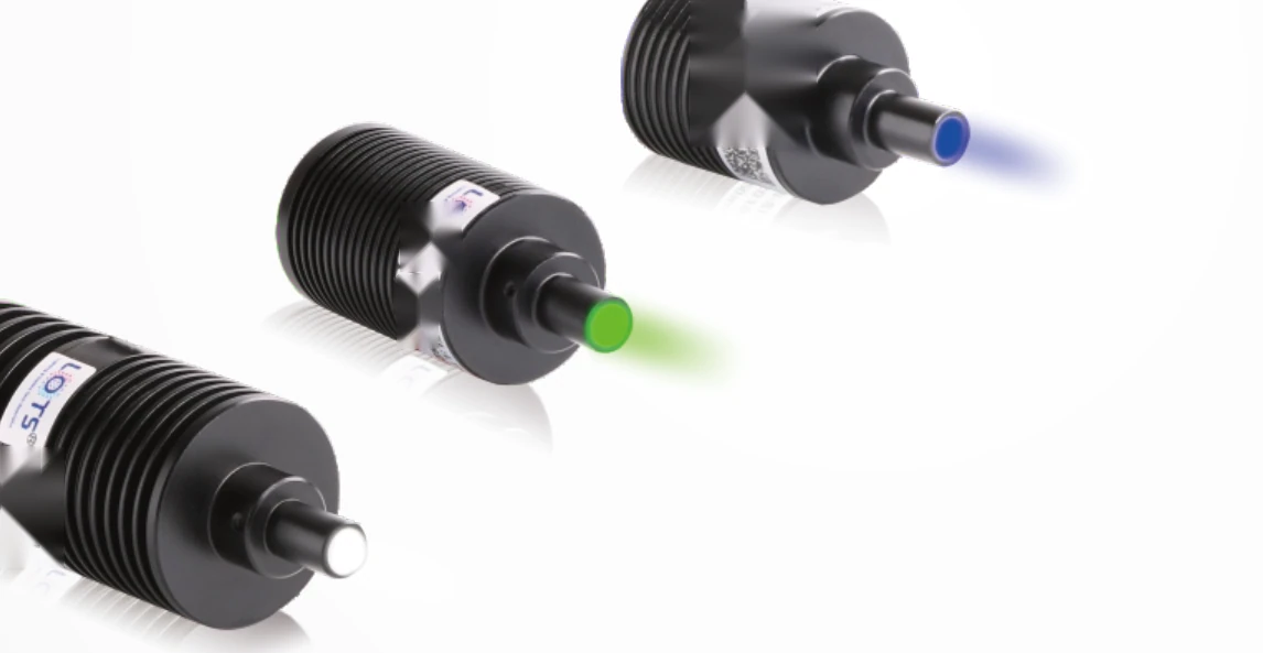 High luminance spot light (SL)